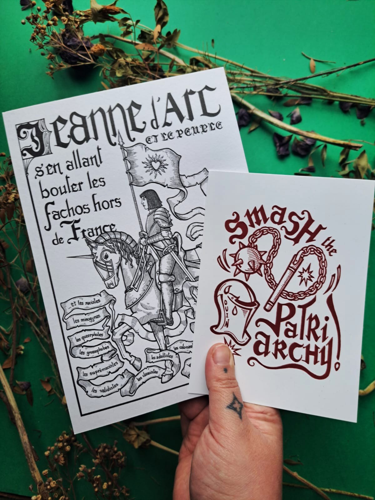 Lot Jeanne d'Arc s'en allant bouter les fachos - Smash the Patriarchy